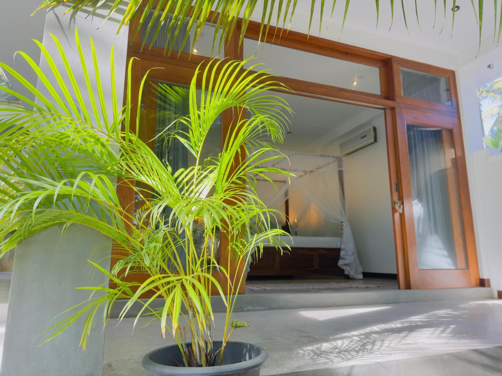 New Ocean Breeze Madiha Hotel Matara Exterior photo