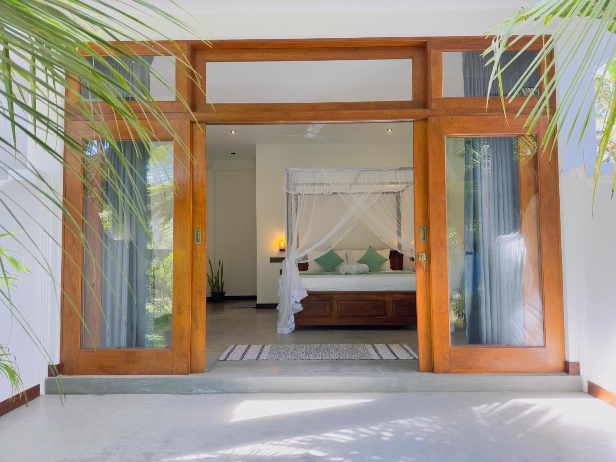 New Ocean Breeze Madiha Hotel Matara Exterior photo